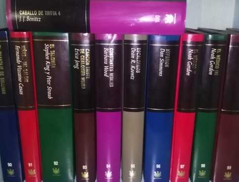 Grandes Exitos RBA. Lote